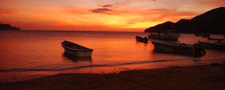 Atardeceres en Taganga: el mejor espectáculo natural de Santa Marta
